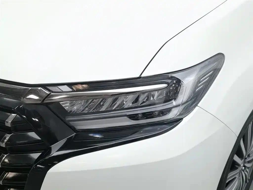 Elysion 2022 2.0L e:HEV Supreme Edition — миниатюра 7