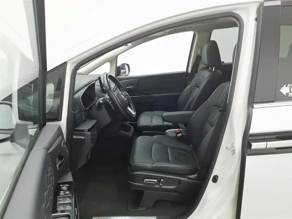 Elysion 2022 2.0L e:HEV Supreme Edition — миниатюра 10