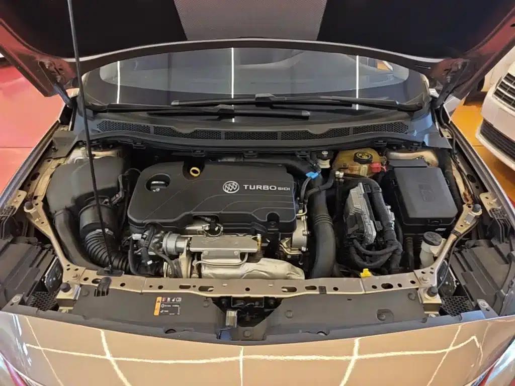 Buick Verano 2019 Sedan 20T Dual-Clutch Leading Edition — миниатюра 20