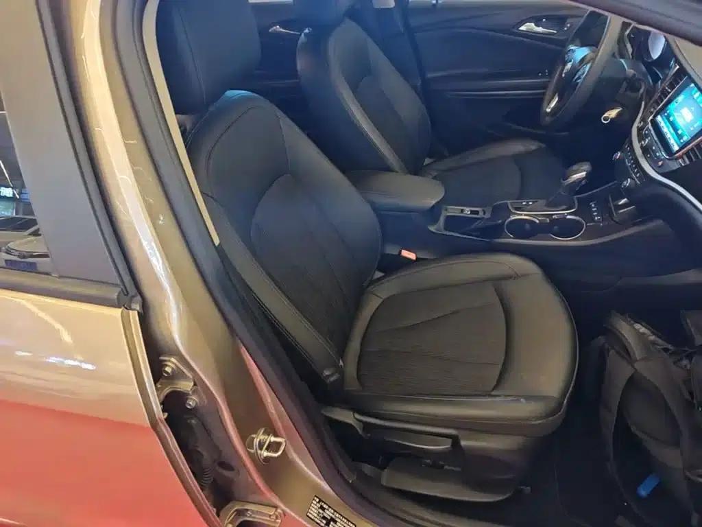 Buick Verano 2019 Sedan 20T Dual-Clutch Leading Edition — миниатюра 25