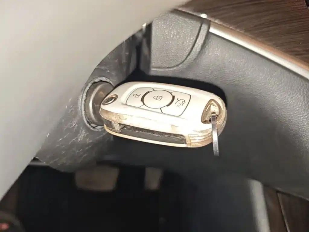 Buick Verano 2019 Sedan 20T Dual-Clutch Leading Edition — миниатюра 9
