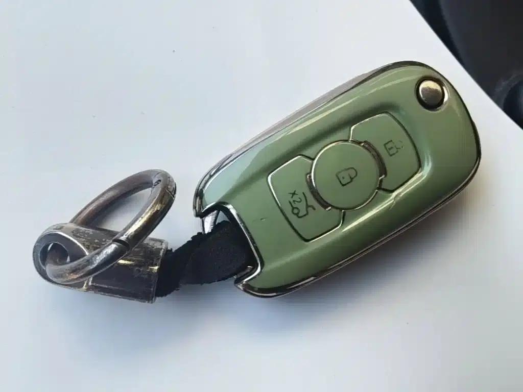 Buick Verano 2018 Sedan 15S Automatic Entry-Level — миниатюра 9