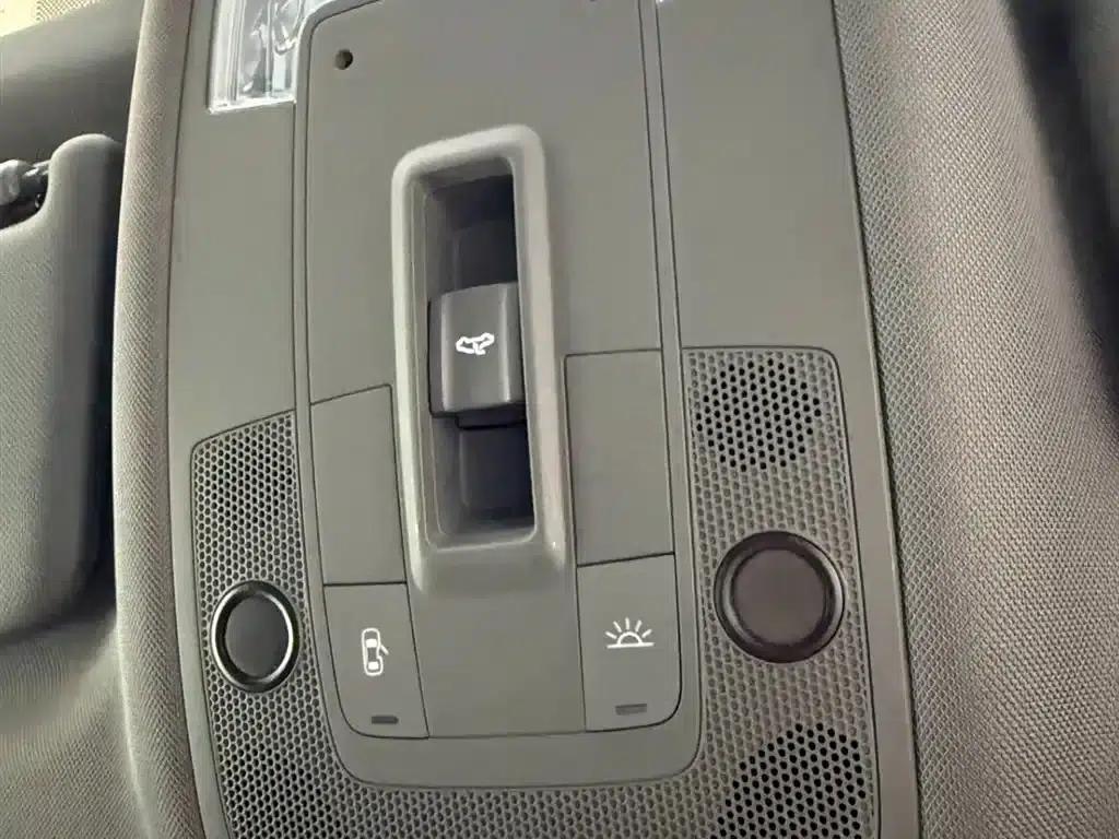 Audi A3 2023 Facelift A3L Limousine 35 TFSI Sporty Edition — миниатюра 19