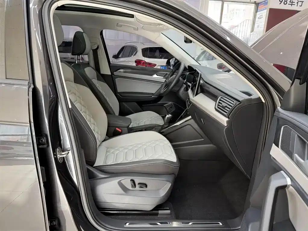 Tayron 2023 280TSI 2WD Luxury Plus Advanced Edition — миниатюра 21