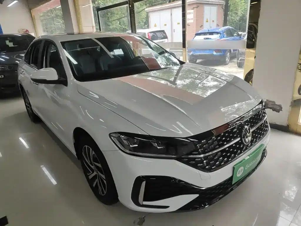 2024 Volkswagen Lavida 1.5L Automatic Starry Sky Five Million Edition — миниатюра 4