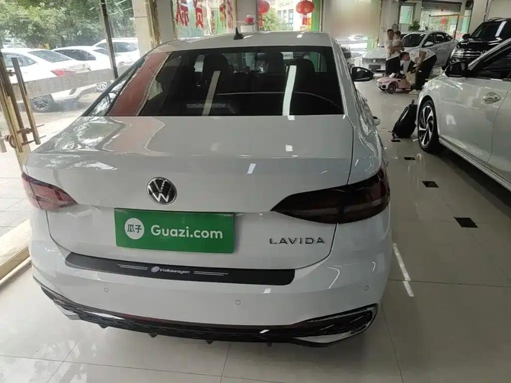 2024 Volkswagen Lavida 1.5L Automatic Starry Sky Five Million Edition — миниатюра 6