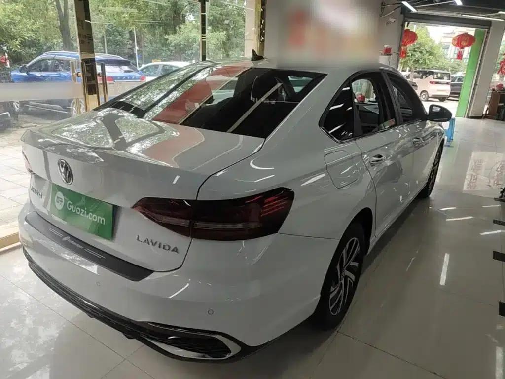 2024 Volkswagen Lavida 1.5L Automatic Starry Sky Five Million Edition — миниатюра 7