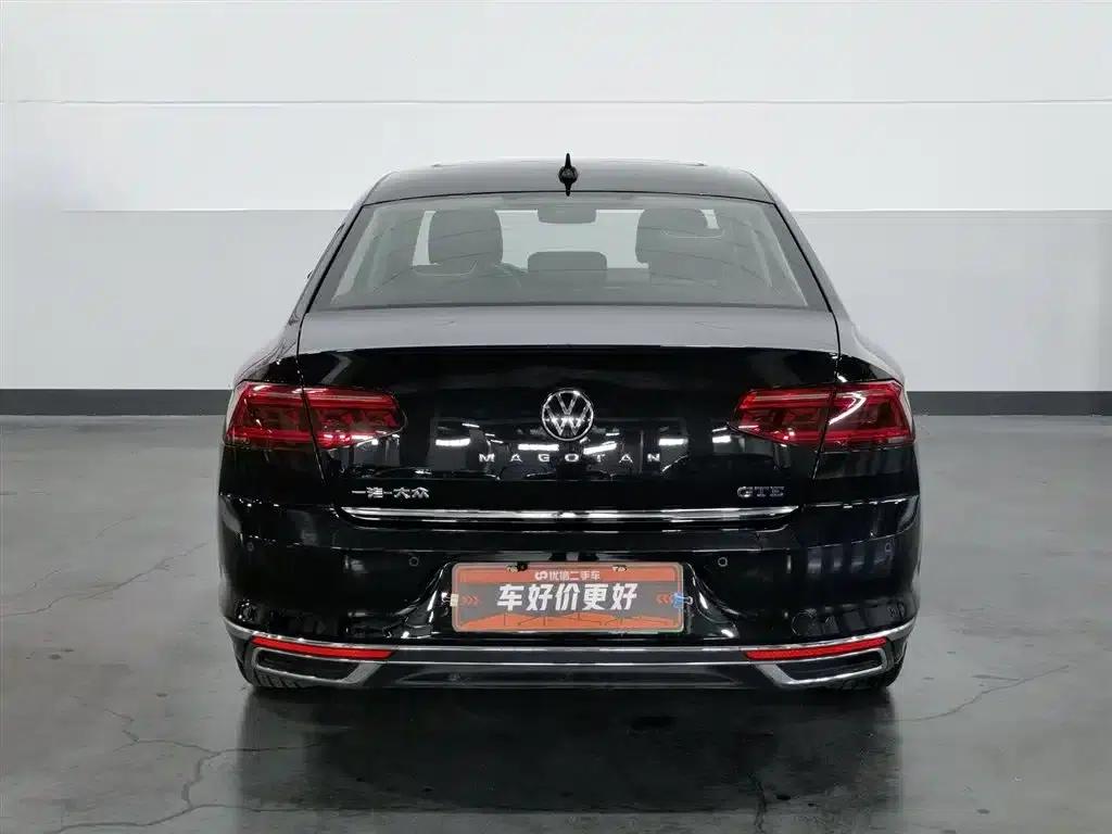 2020 Volkswagen Passat PHEV GTE Luxury Edition — миниатюра 4