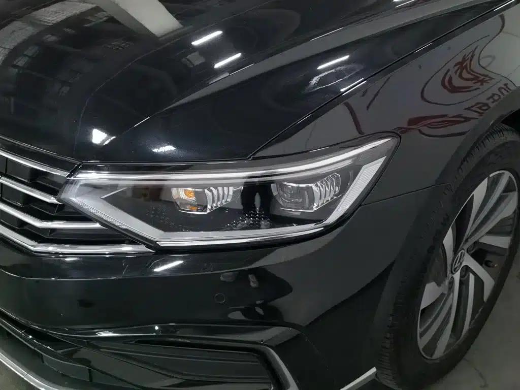 2020 Volkswagen Passat PHEV GTE Luxury Edition — миниатюра 7