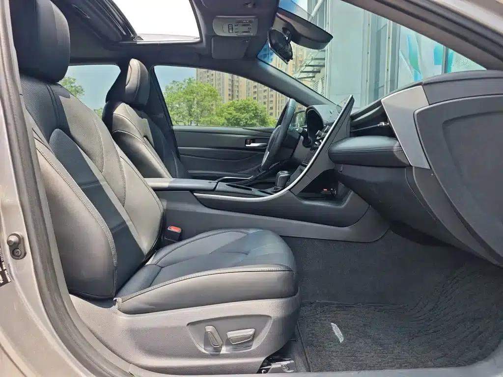 2019 Toyota Avalon 2.0L XLE Premium Edition (China VI Emission Standard) — миниатюра 4
