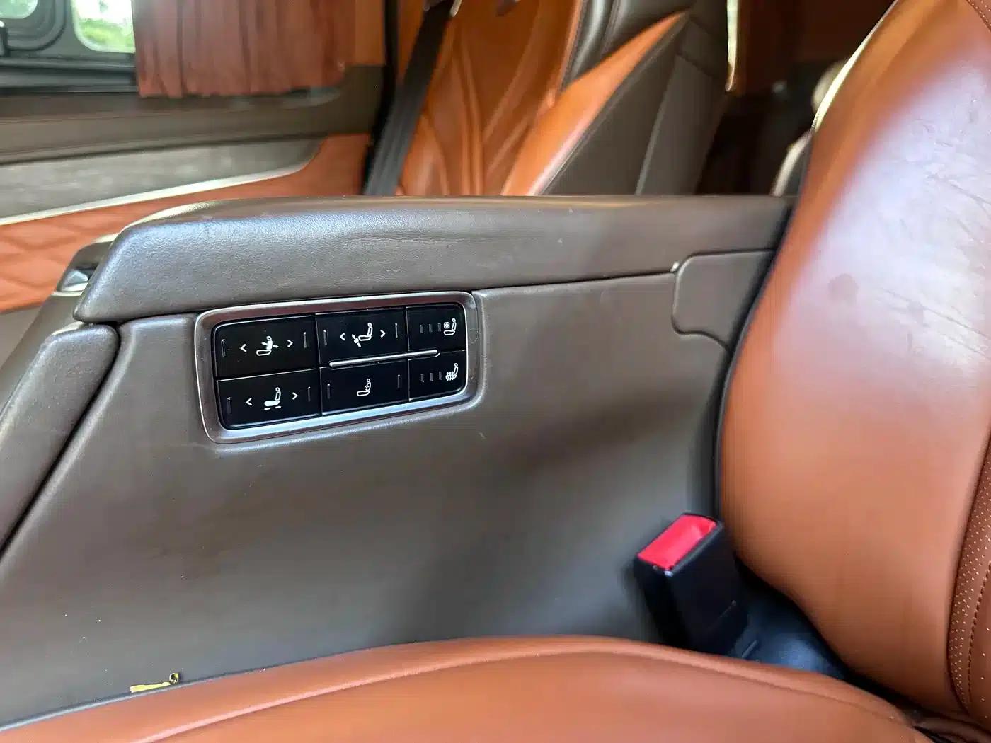 Tourneo 2023 2.0T Automatic Luxury Edition — миниатюра 10
