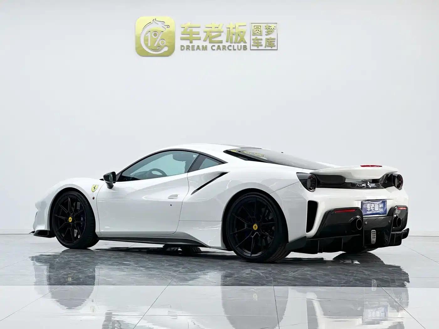 2015 Ferrari 488 GTB — миниатюра 6