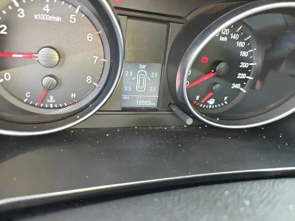 Haval M6 2021 PLUS 1.5T Manual Luxury Intelligent Connectivity Edition — миниатюра 5