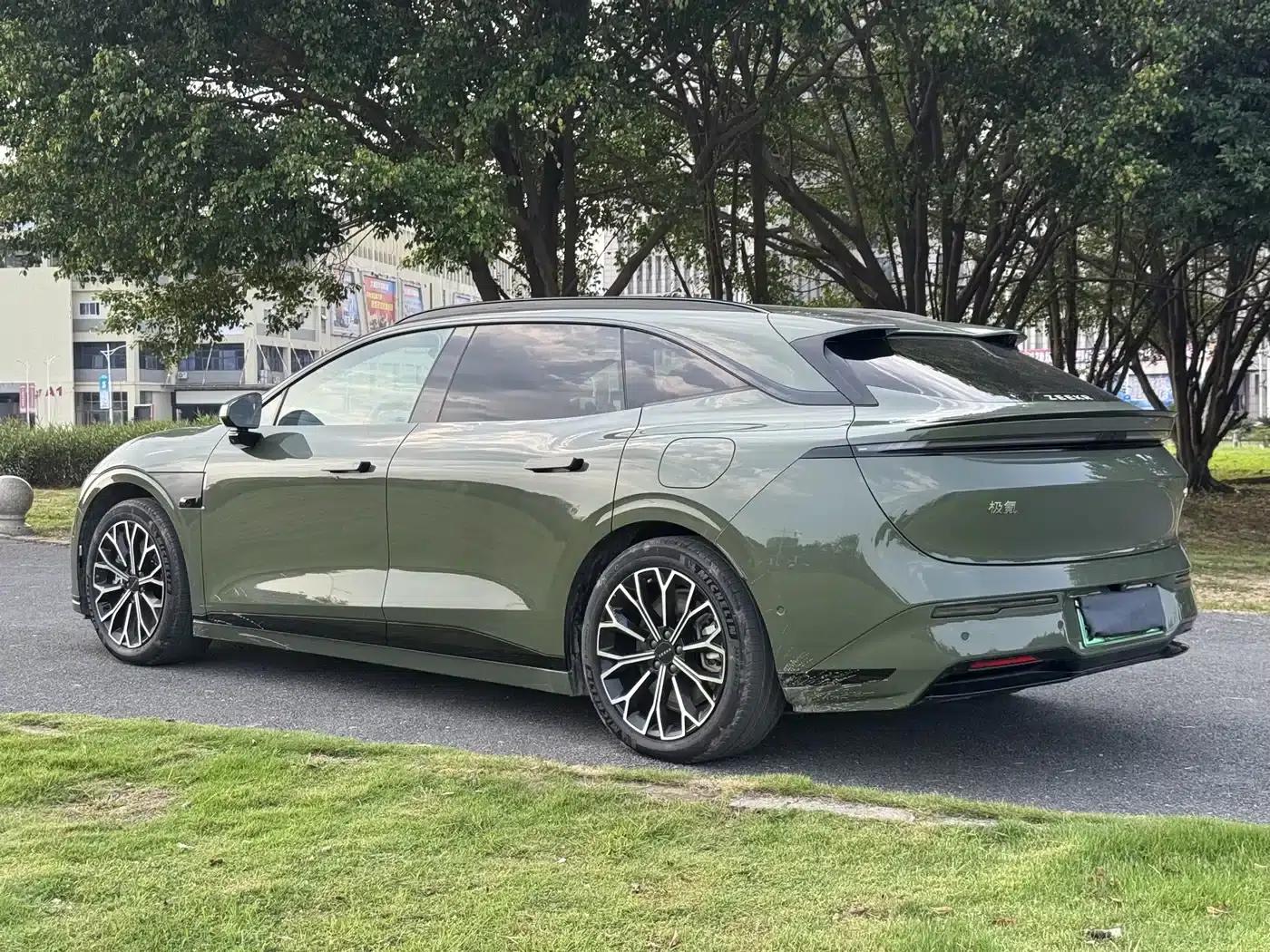 Jike 007GT 2025 Long Range Rear-Wheel Drive Intelligent Driving Edition 100kWh — миниатюра 7
