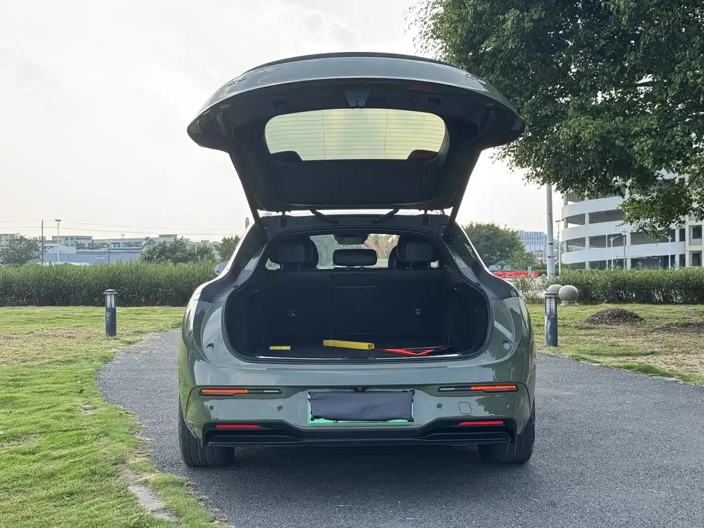 Jike 007GT 2025 Long Range Rear-Wheel Drive Intelligent Driving Edition 100kWh — миниатюра 9