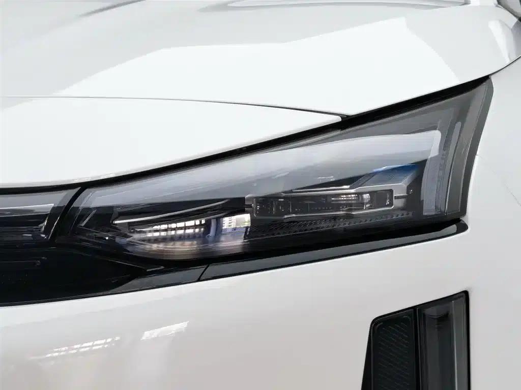 Galaxy L6 2024 125km PLUS Dragon Edition — миниатюра 7