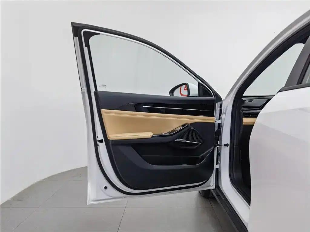 Galaxy L6 2024 125km PLUS Dragon Edition — миниатюра 8