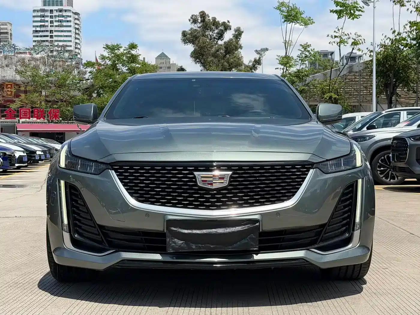 2023 Cadillac CT5 28T Luxury (Standard Edition) — миниатюра 2