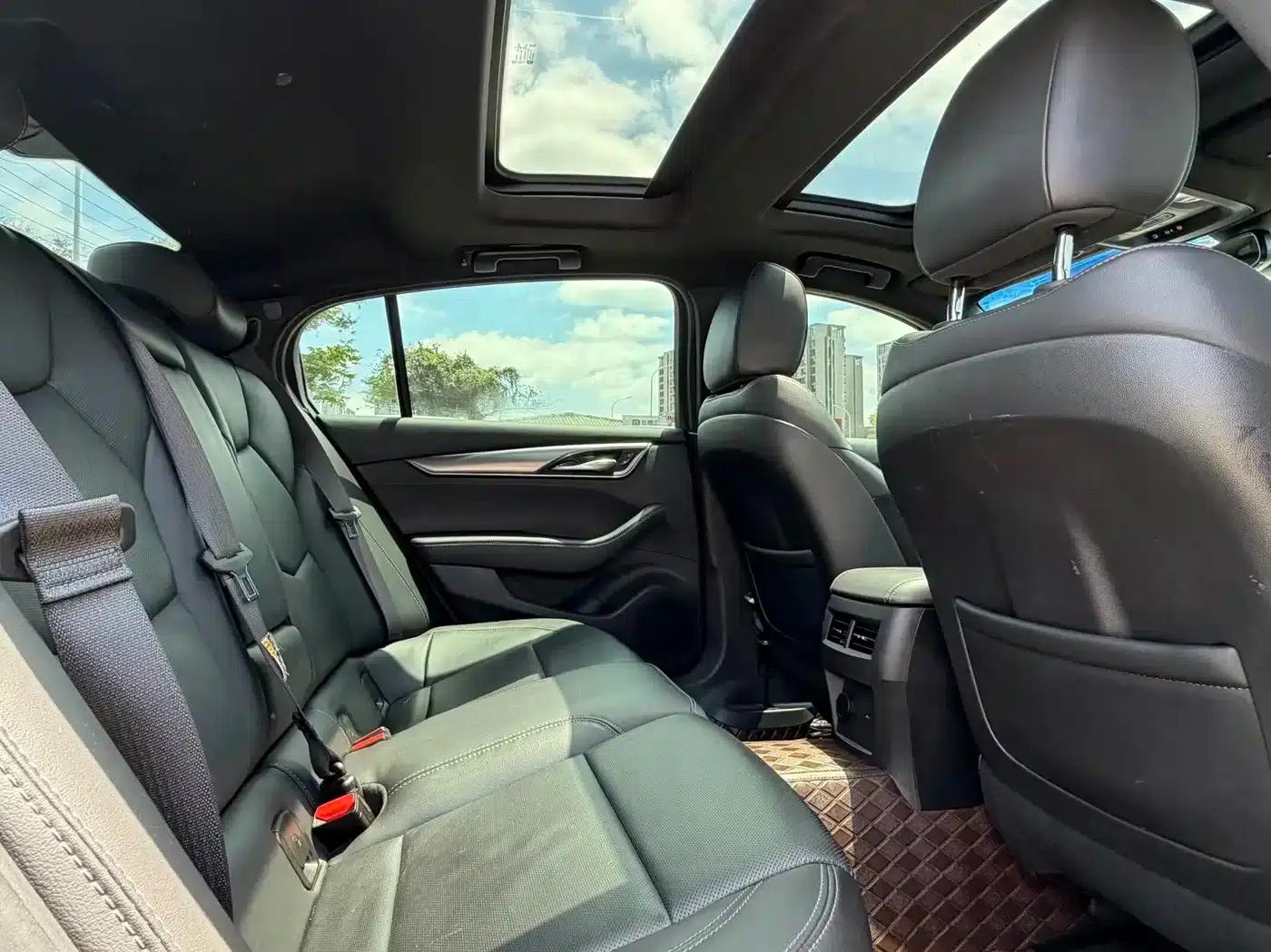 2023 Cadillac CT5 28T Luxury (Standard Edition) — миниатюра 17