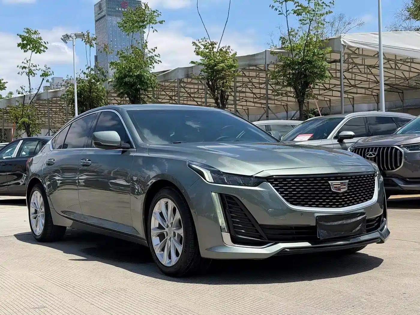 2023 Cadillac CT5 28T Luxury (Standard Edition) — миниатюра 3