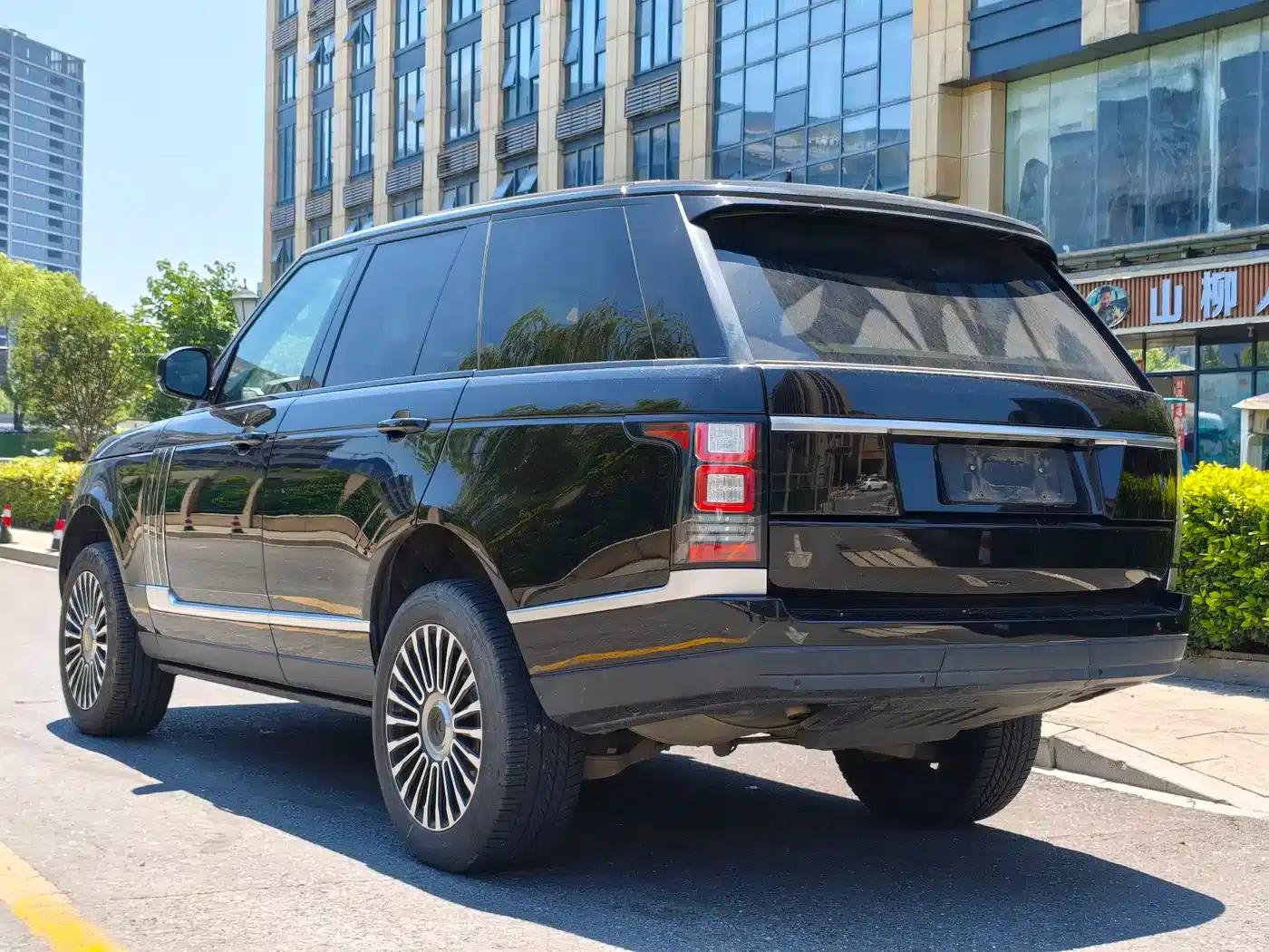 2017 Range Rover 3.0 SC V6 Vogue — миниатюра 6