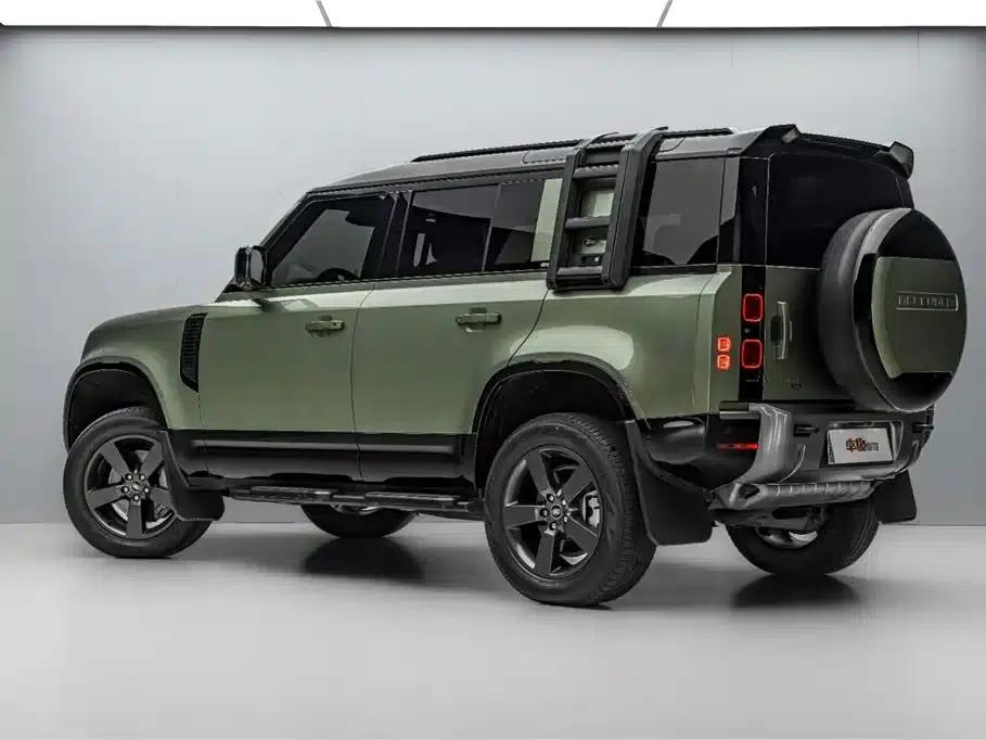 2023 Land Rover Defender Facelift 110 3.0T P400 X-DYNAMIC HSE — миниатюра 5