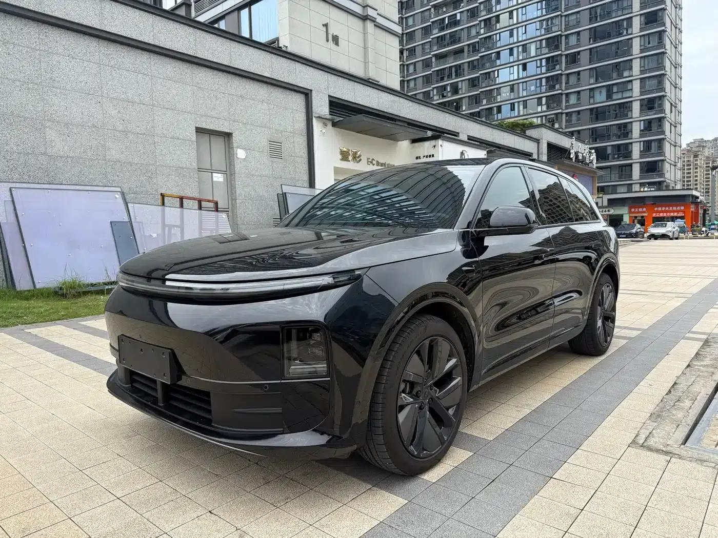 Li Auto L6 2024 Pro — миниатюра 1