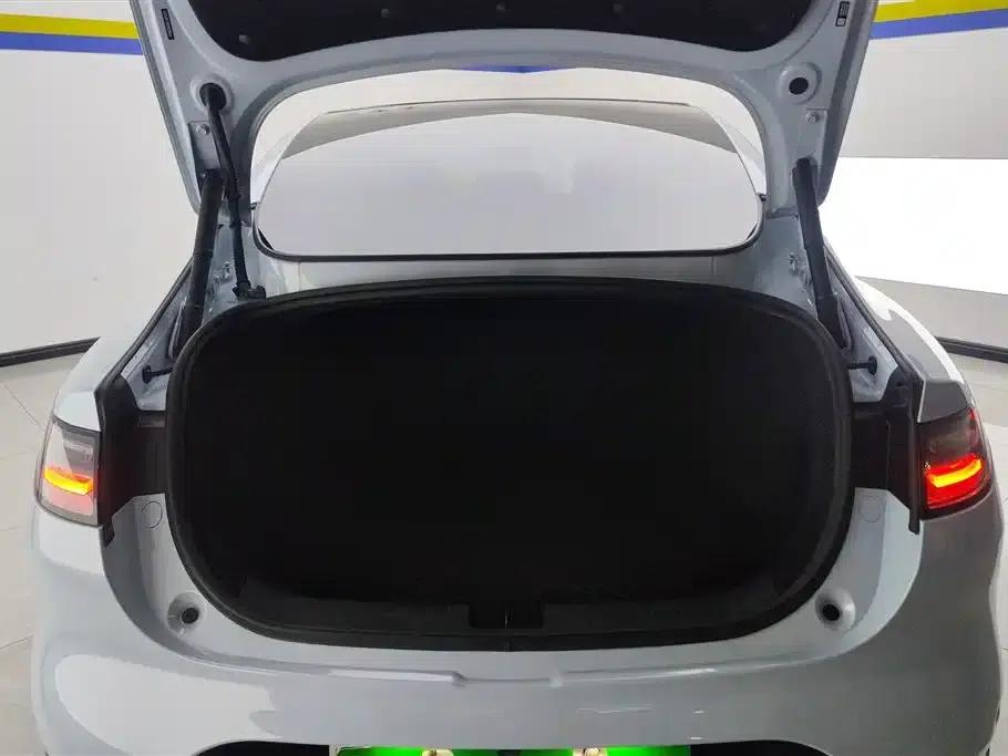 Leapmotor C01 2023 Range Extender 216 Comfort Edition — миниатюра 4