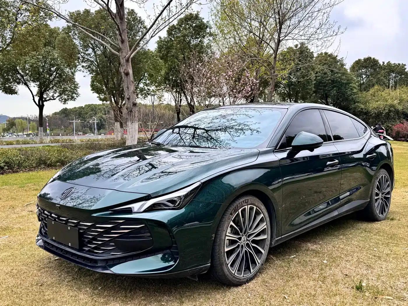 MG7 2023 2.0T Automatic Trophy+ Exhilarating Edition — миниатюра 1