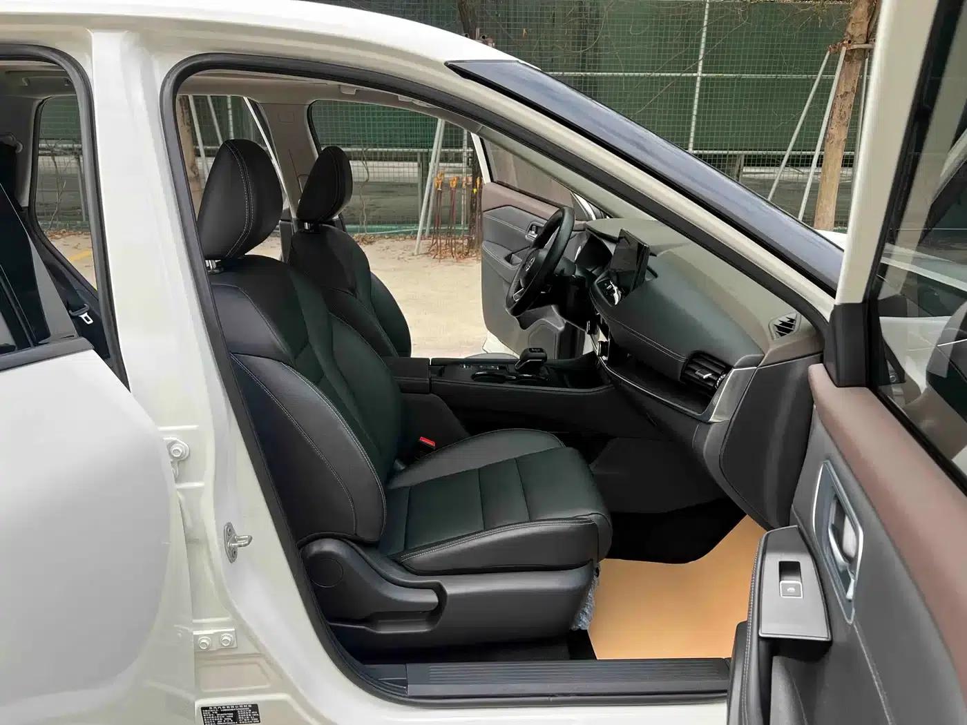 Nissan X-Trail 2021 VC-Turbo 300 CVT 2WD Luxury Edition — миниатюра 8