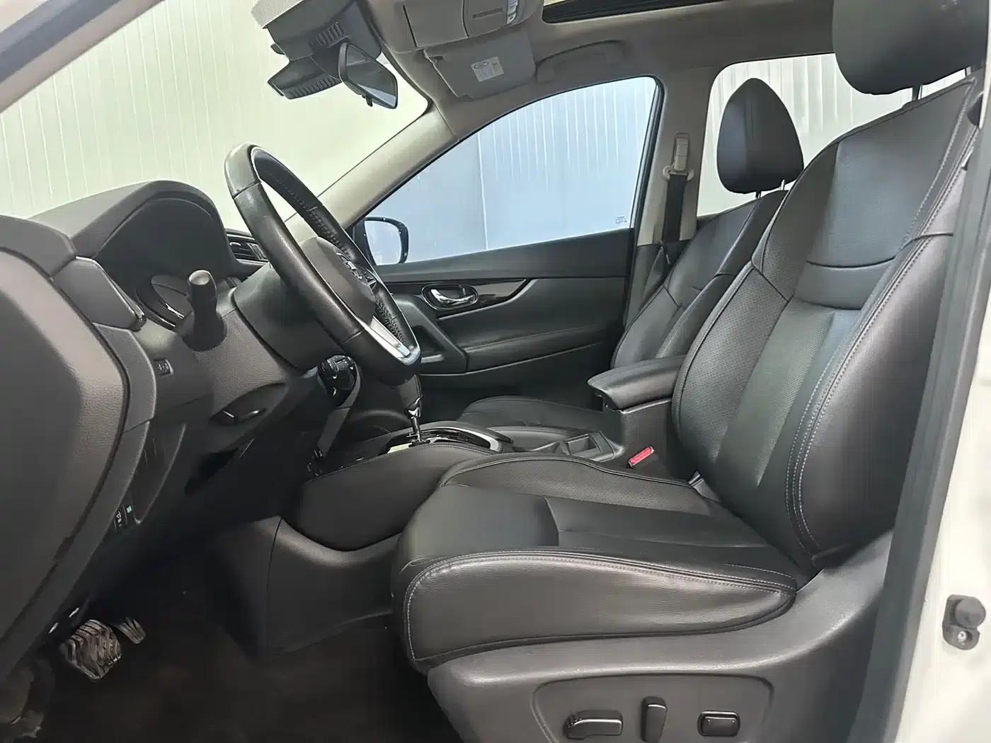 Nissan X-Trail 2023 Classic 2.0L 2WD Intelligent Connectivity Premium Edition — миниатюра 14