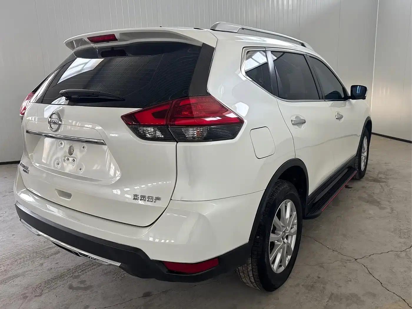 Nissan X-Trail 2023 Classic 2.0L 2WD Intelligent Connectivity Premium Edition — миниатюра 6