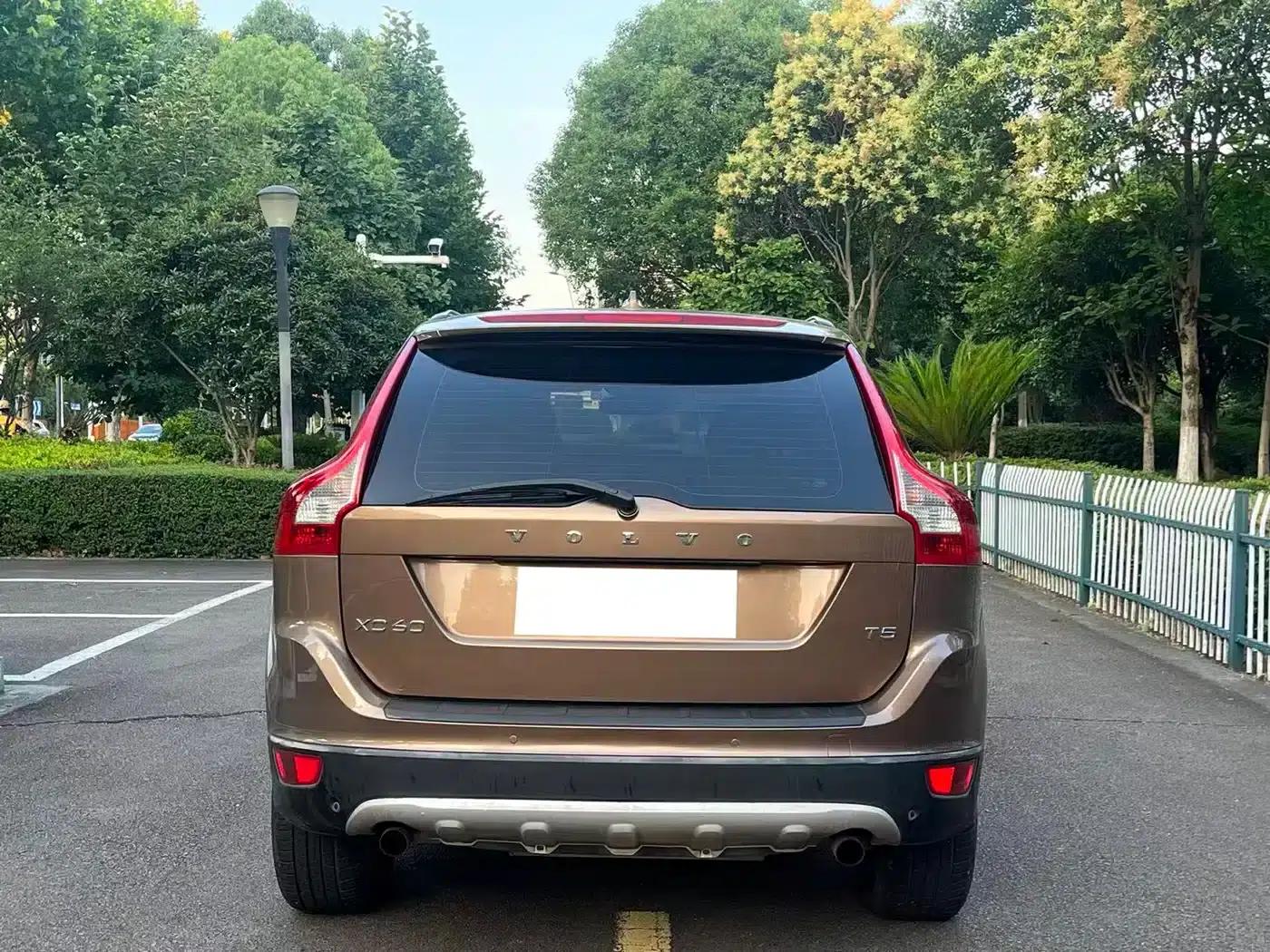 2013 Volvo XC60 Imported T5 Smart Edition — миниатюра 8