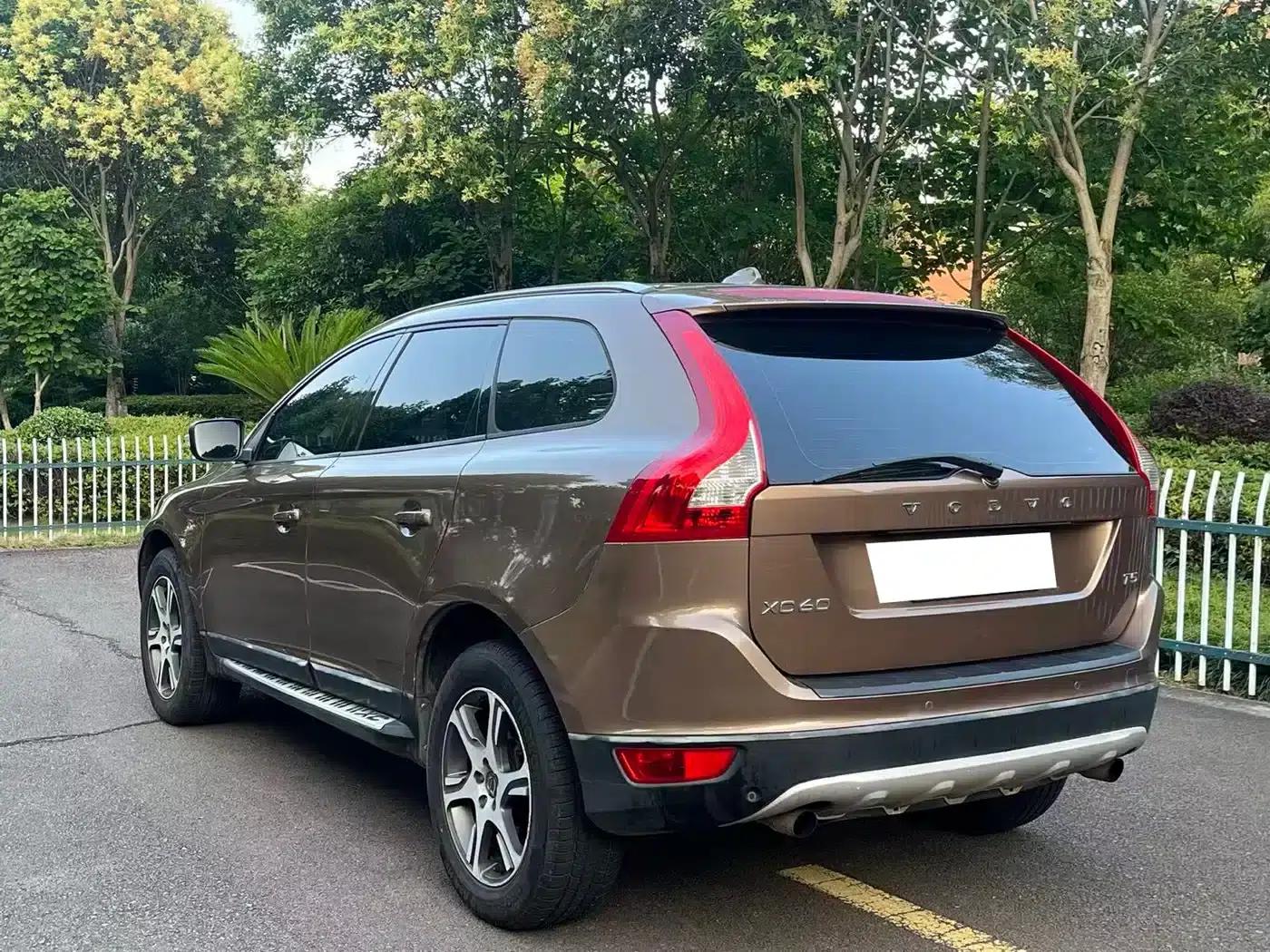 2013 Volvo XC60 Imported T5 Smart Edition — миниатюра 9
