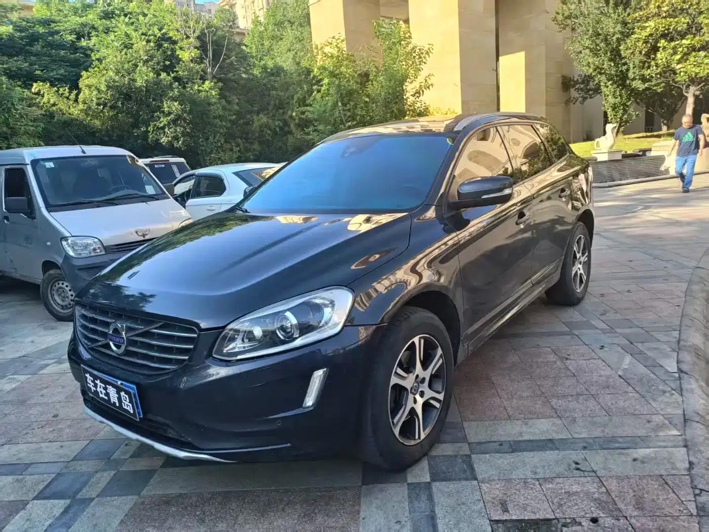 2014 Volvo XC60 Imported T5 Smart Edition — миниатюра 1