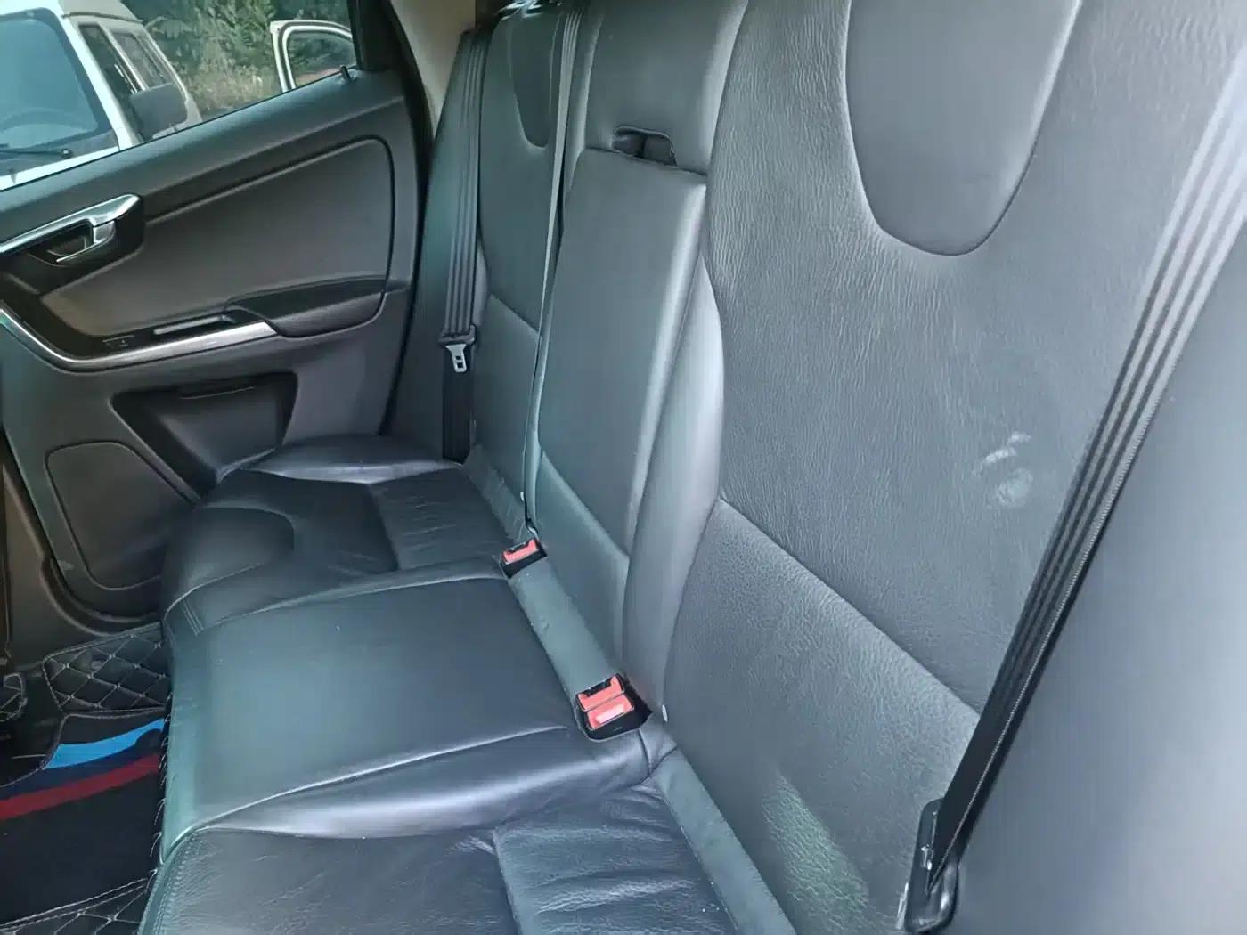 2014 Volvo XC60 Imported T5 Smart Edition — миниатюра 7