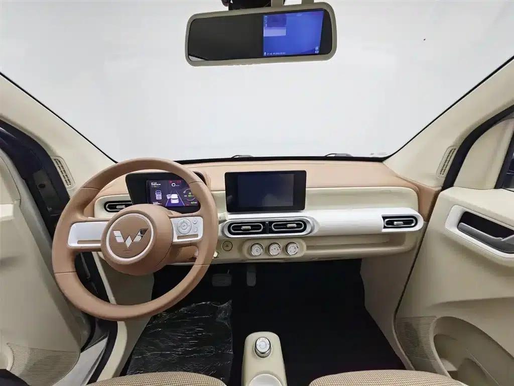 Hongguang MINIEV 2024 Third Generation 215km/h Advanced Edition — миниатюра 5