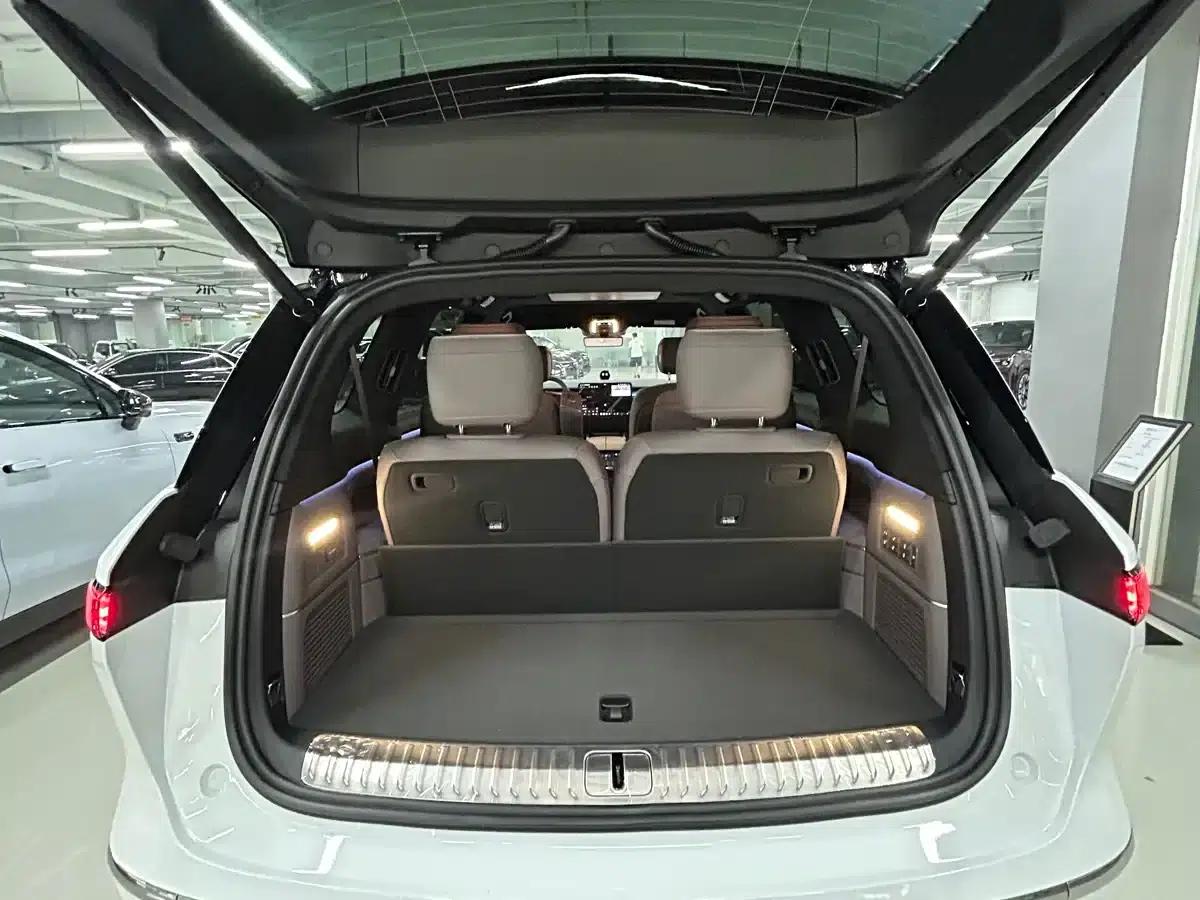 NIO ES8 2026 Model Six-Seat Executive Luxury Edition — миниатюра 6