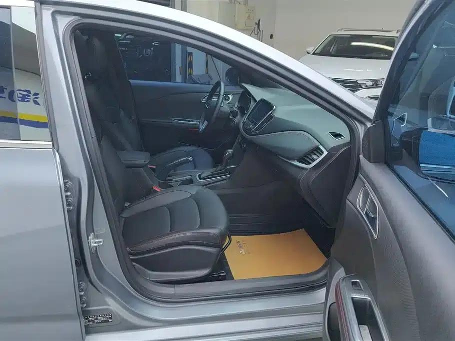 Chevrolet Cruze 2019 RS 330T Automatic Comfort Edition (China VI Emission Standard) — миниатюра 8
