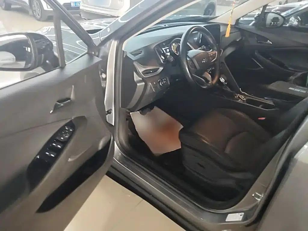 2019 Chevrolet Orlando Redline 530T Automatic Luxury Edition (5+2 models) China VI Emission Standard — миниатюра 16