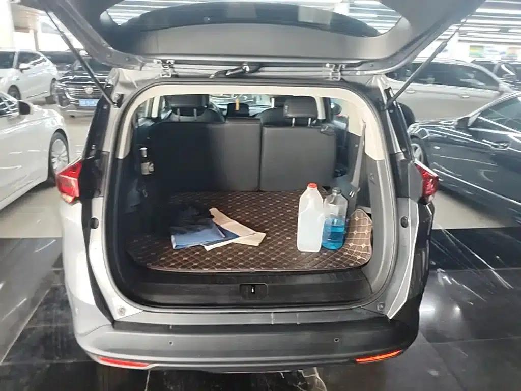 2019 Chevrolet Orlando Redline 530T Automatic Luxury Edition (5+2 models) China VI Emission Standard — миниатюра 19