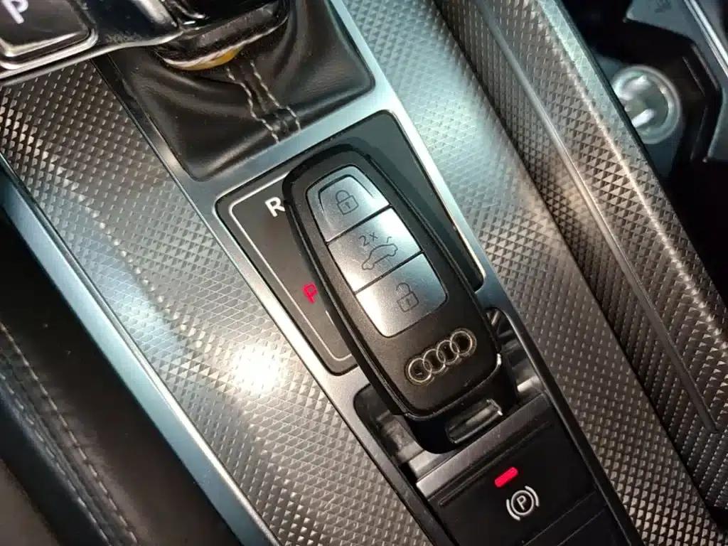 Audi A6L 2021 40 TFSI Luxury Dynamic — миниатюра 15