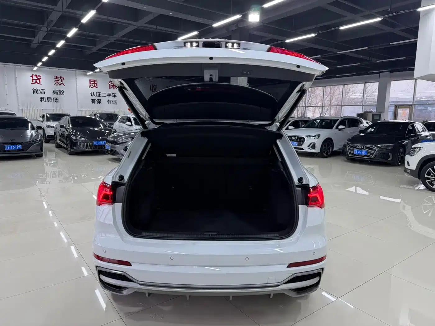 Audi Q3 2022 35 TFSI Fashion Dynamic Edition — миниатюра 17