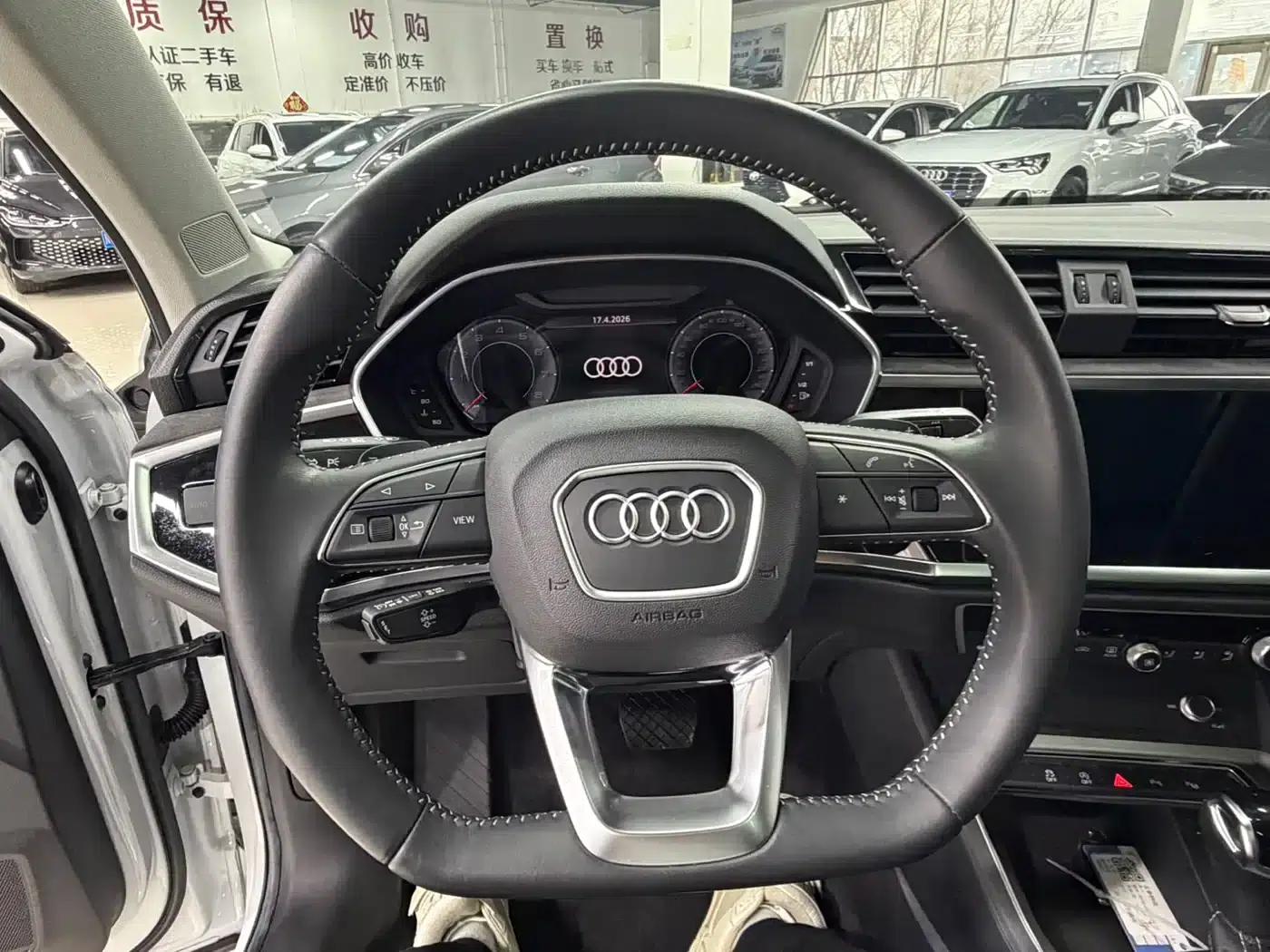 Audi Q3 2022 35 TFSI Fashion Dynamic Edition — миниатюра 10