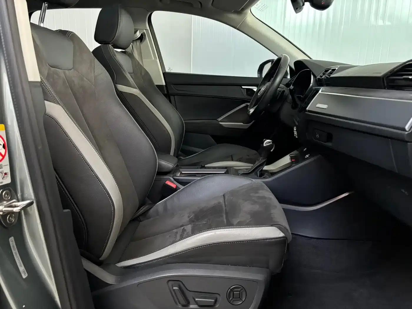 Audi Q3 2022 35 TFSI Fashion Dynamic Edition — миниатюра 11