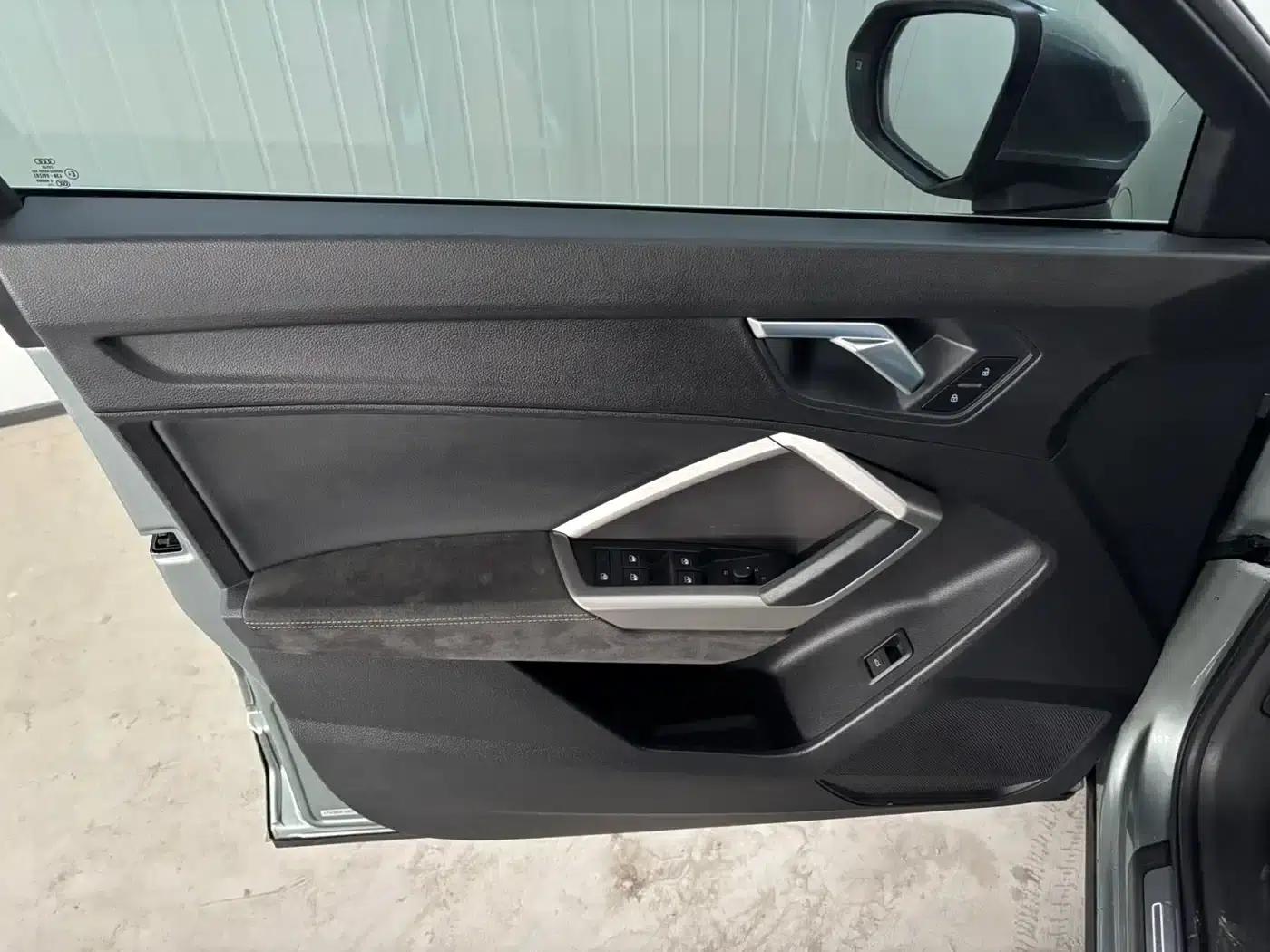Audi Q3 2022 35 TFSI Fashion Dynamic Edition — миниатюра 7
