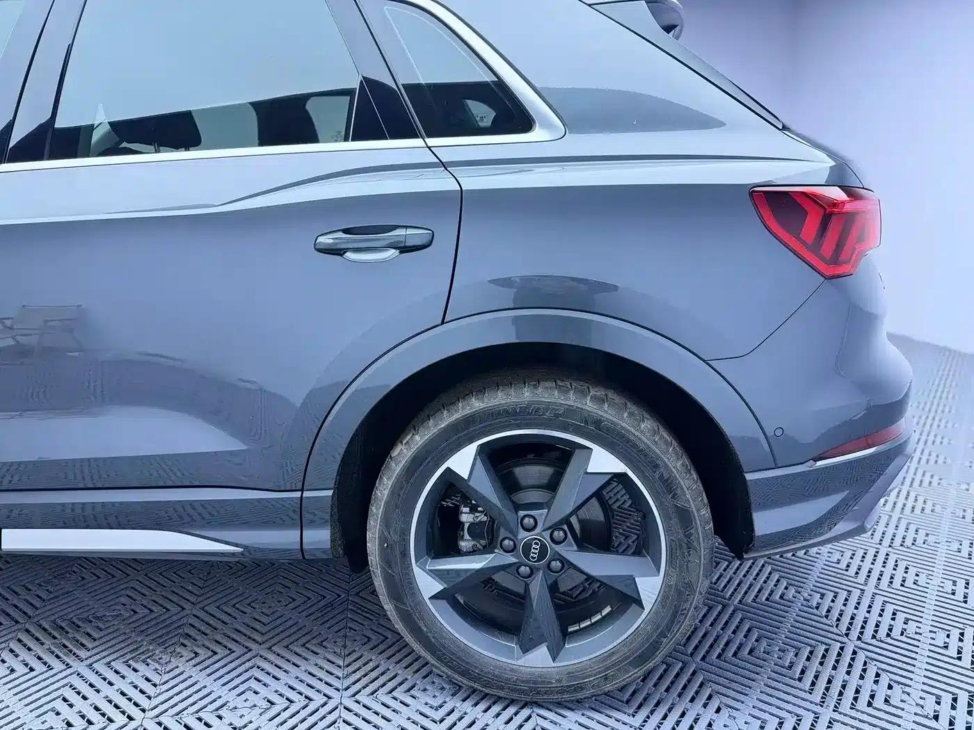 Audi Q3 2022 35 TFSI Fashion Dynamic Edition — миниатюра 8