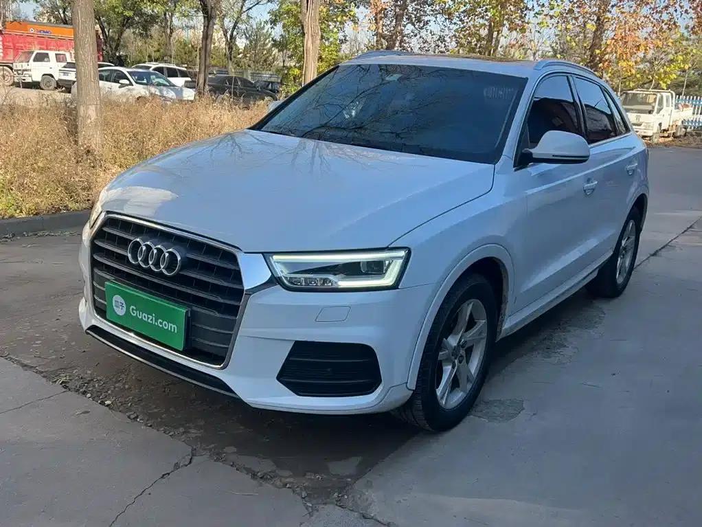 Audi Q3 2018 30th Anniversary Edition 30 TFSI Fashion Model — миниатюра 1