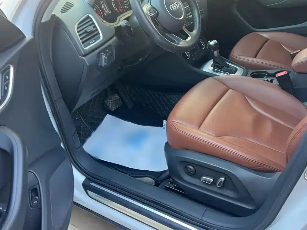 Audi Q3 2018 30th Anniversary Edition 30 TFSI Fashion Model — миниатюра 9