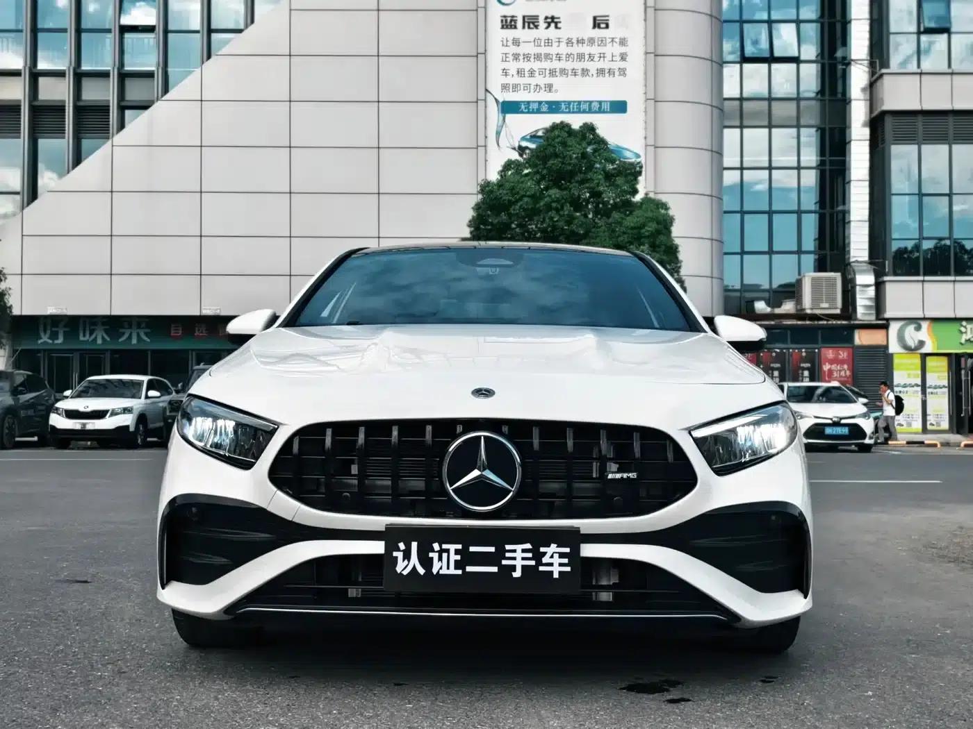 Mercedes-Benz A-Class 2025 Facelift A 200 L Fashion Model — миниатюра 2